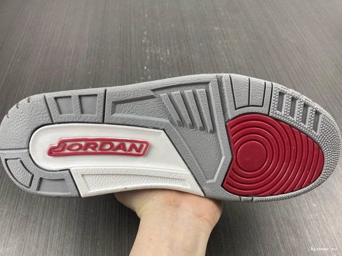 Cheap CT8532-126 Retro Cardinal Red Jordan 3 0820